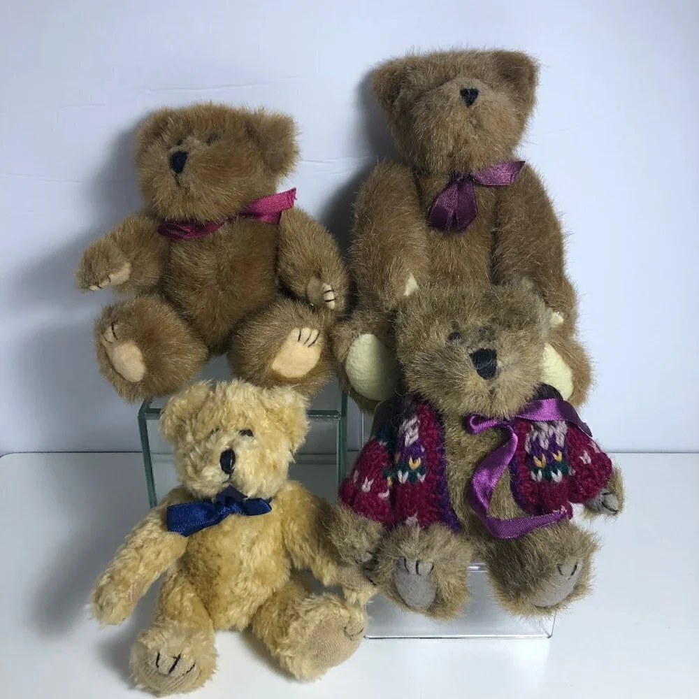 Bundle 4 Boyds Bears One with Sweater #4657